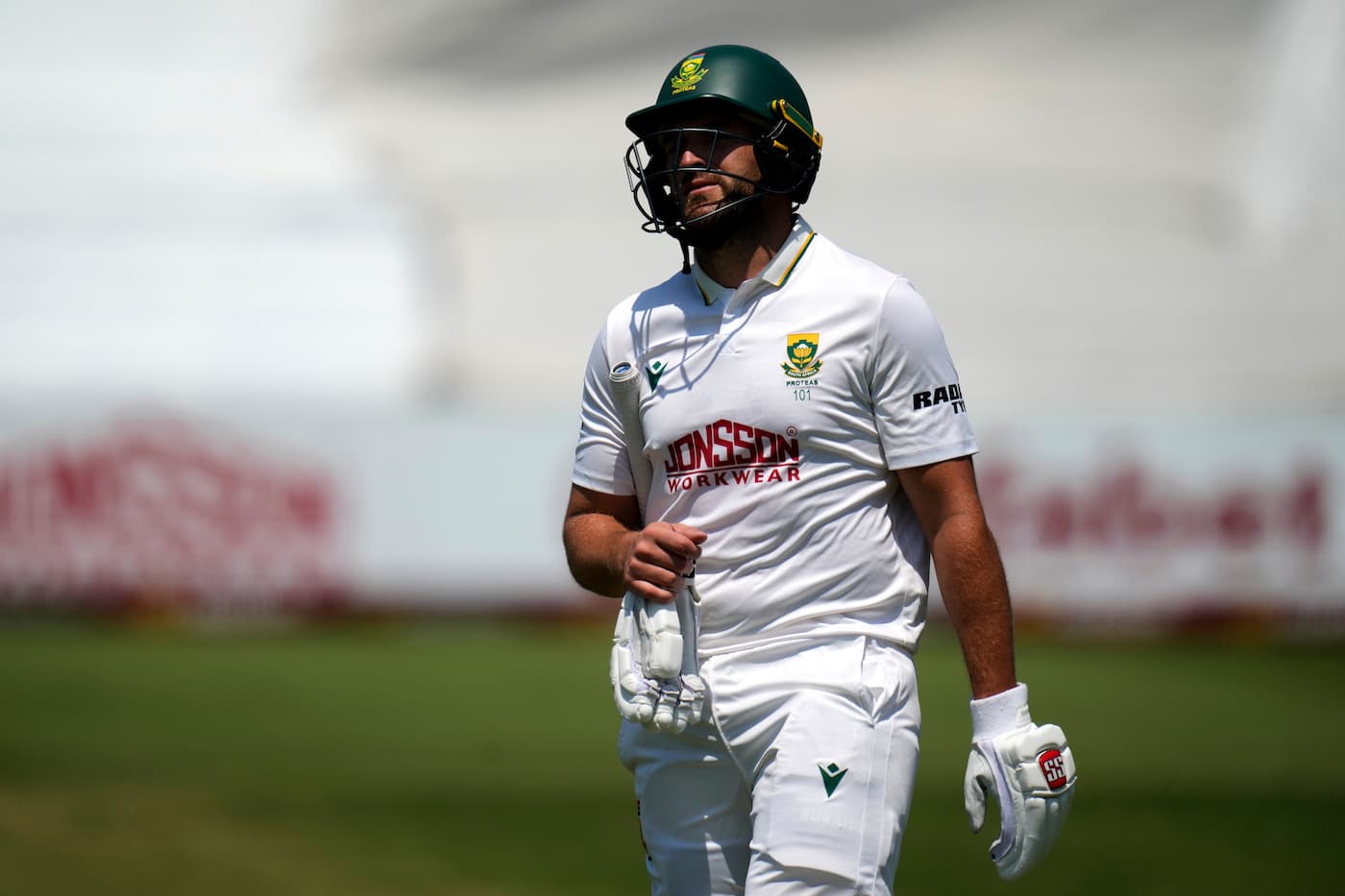 SA's middle order in a muddle and Conrad wants them to 'get bloody better'