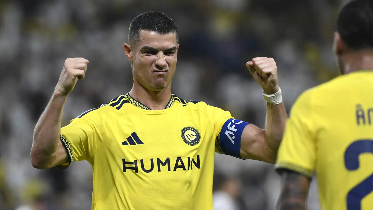 Ronaldo scores amid Riyadh security scare to close in on 1,000 career goals