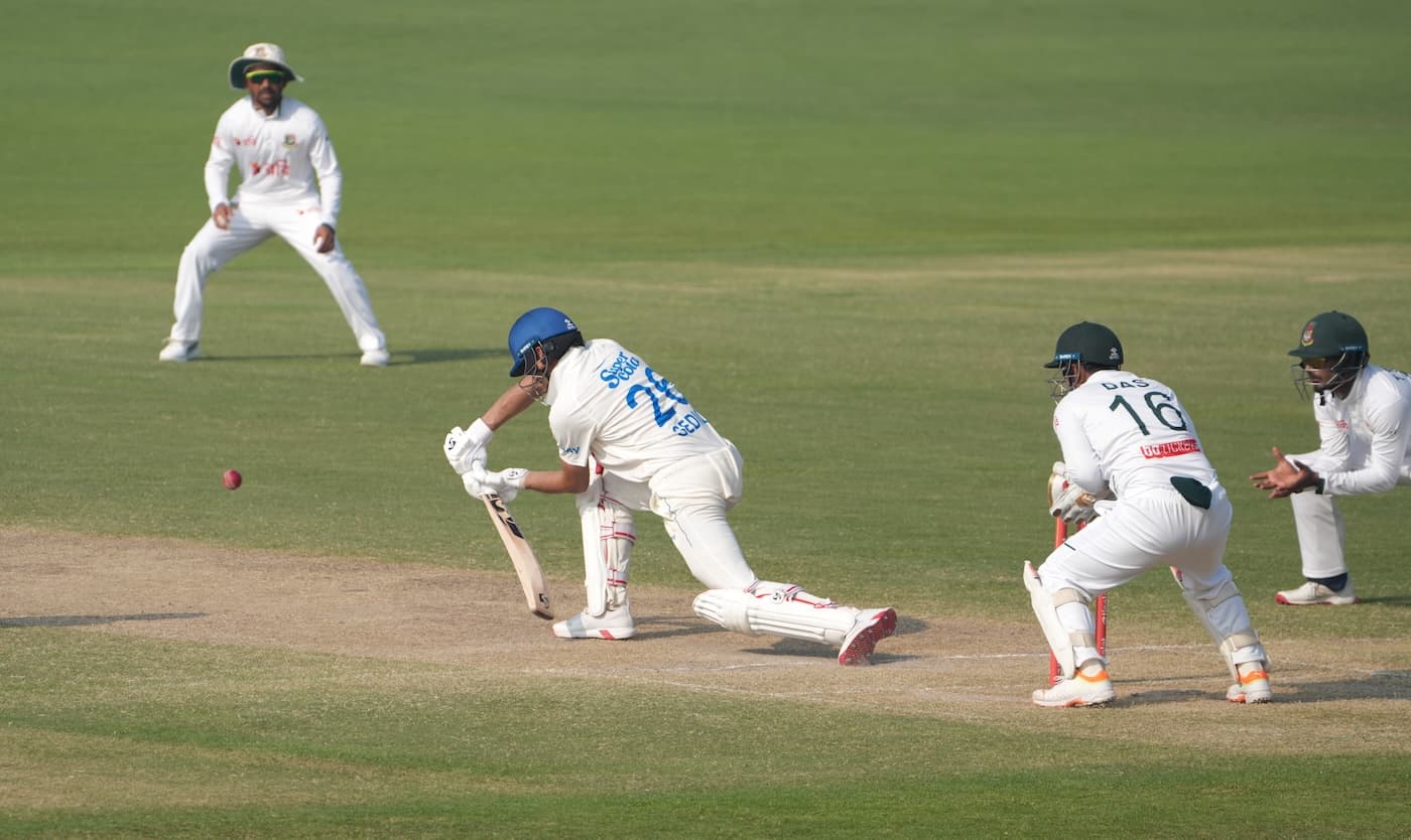 Atal's resistance frustrates Bangladesh despite Ebadot three-for